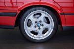 BMW M5 Sedan 1991 года